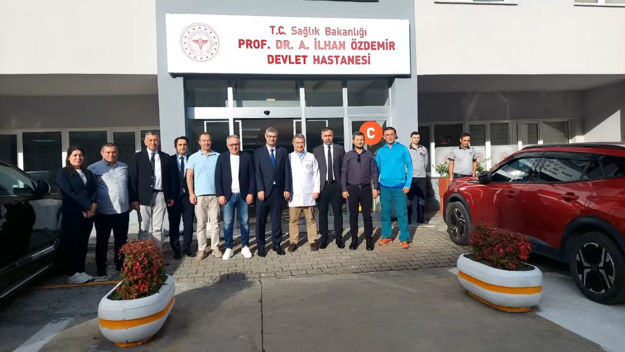 Giresun İl Sağlık Müdürü Prof. Dr. A. İlhan Özdemir Hastanesi'ni Ziyaret Etti