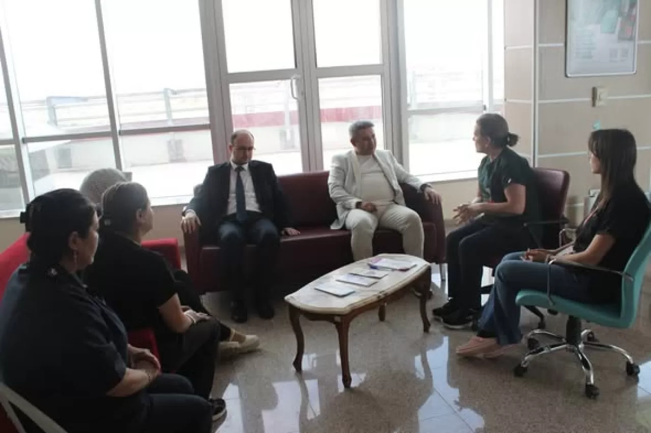 Kırıkkale Yüksek İhtisas Hastanesi'nde Gebe Okulu Ziyareti: Anne Adaylarına Yönelik Hizmetler Değerlendirildi