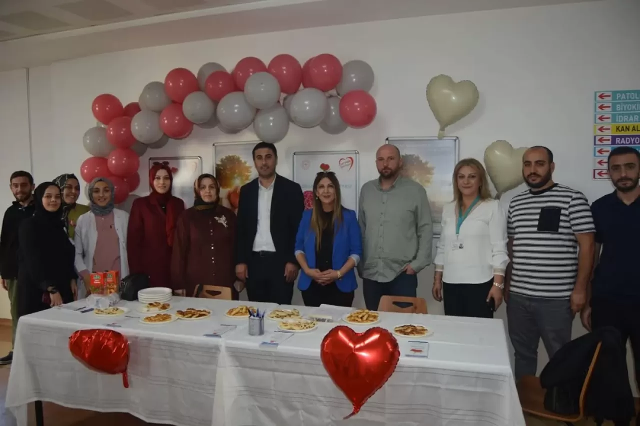 Bitlis Devlet Hastanesi'nde Organ Bağışı Haftası'nda Anlamlı Etkinlik