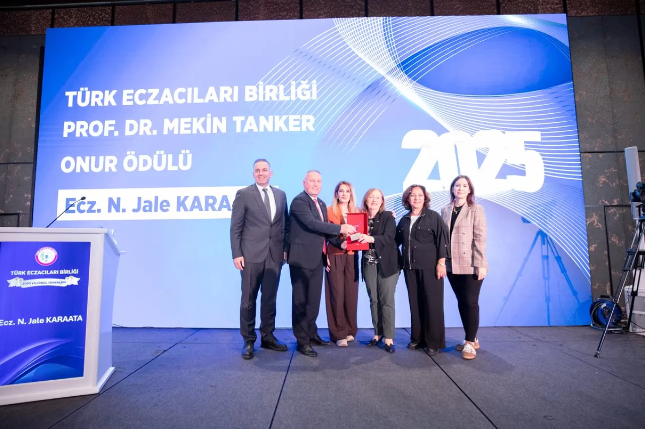 Türk Eczacıları Birliği 2025 Mekin Tanker Onur Ödülleri Sahiplerini Buldu
