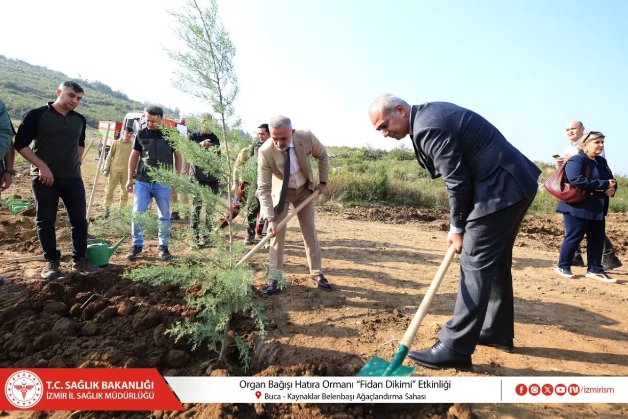 İzmir'de Organ Bağışı Farkındalığı İçin Hatıra Ormanı Oluşturuldu