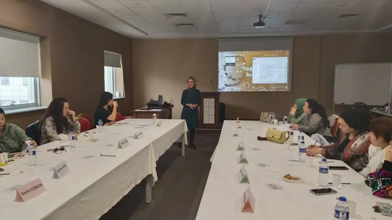 Kocaeli'de Çocuk Evleri Personeline SAHA Elçisi Eğitimi Verildi