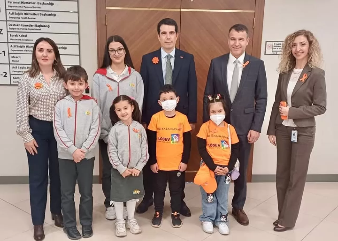 Ankara'da Lösemili Çocuklar Sağlık Müdürü'nü Ziyaret Etti