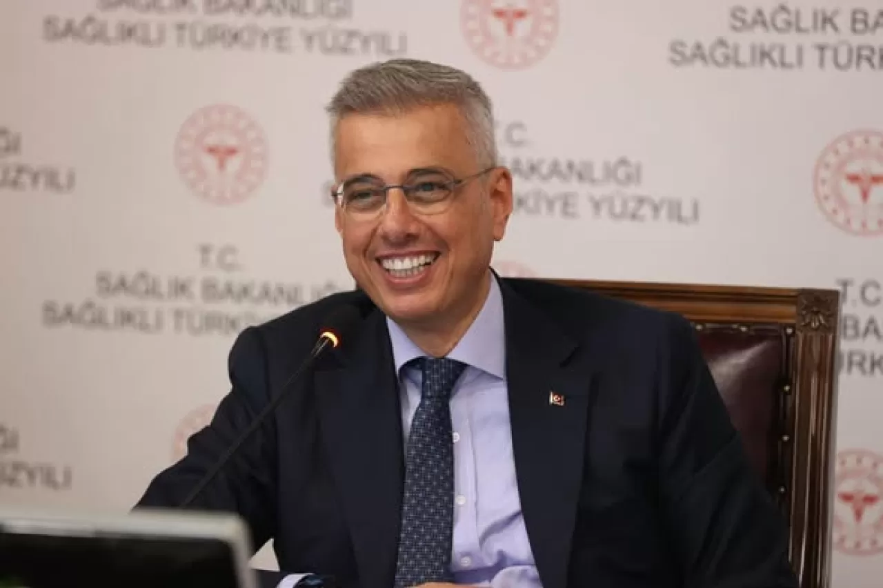 Sağlık Bakanı Memişoğlu, Afyonkarahisar'da Sağlık Yatırımlarını Değerlendirdi