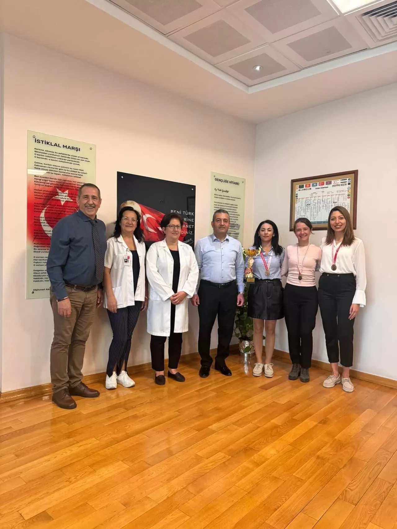 Bornova Türkan Özilhan Devlet Hastanesi Kadın Masa Tenisi Takımı Ege Bölgesi Şampiyonu