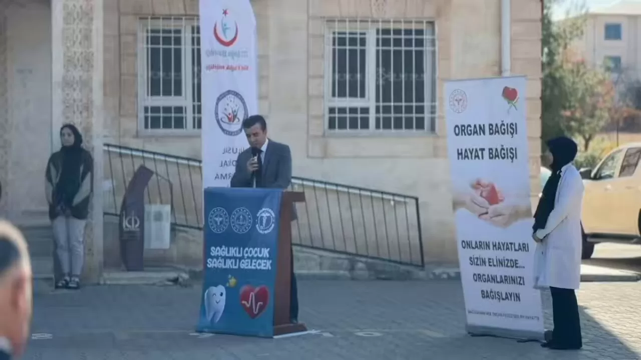 Siirt'te Öğrencilere Sağlıklı Yaşam Eğitimi Verildi