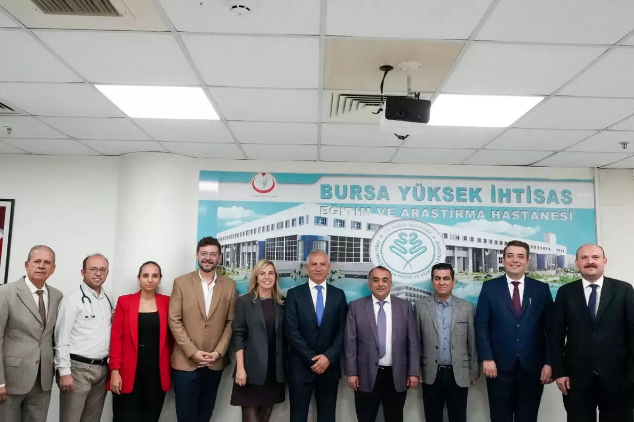 Bursa Yüksek İhtisas EAH'de Üç Yeni Aile Hekimliği Uzmanı