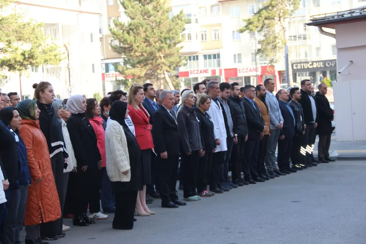Sivas Devlet Hastanesi'nde 10 Kasım Atatürk'ü Anma Töreni