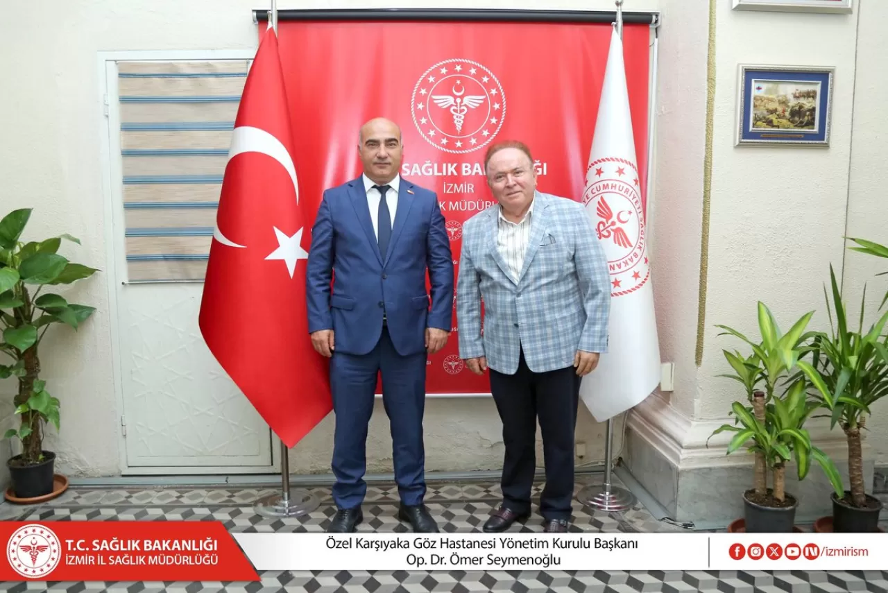 Özel Karşıyaka Göz Hastanesi Başkanı, İzmir İl Sağlık Müdürü'nü Ziyaret Etti