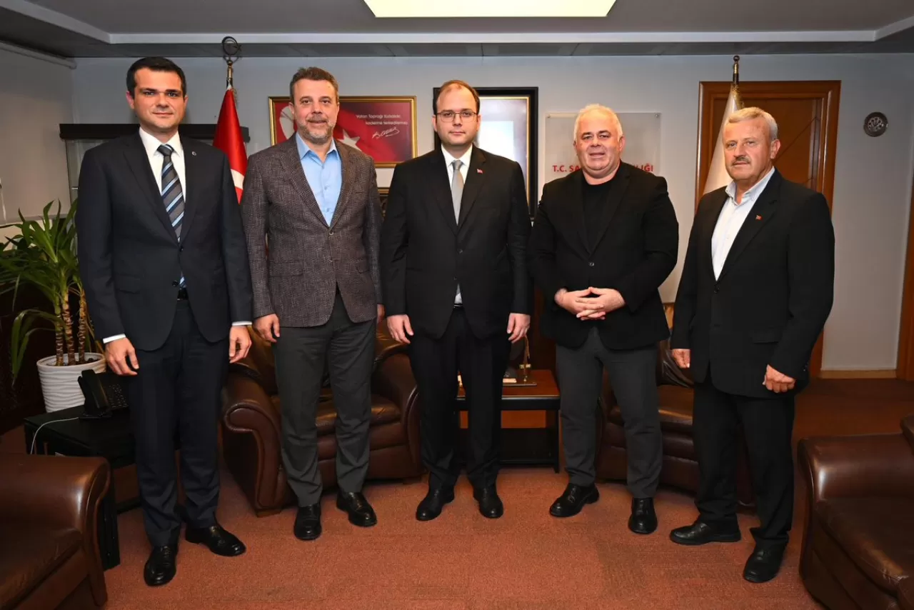 AK Parti Çatalca İlçe Başkanı, İstanbul İl Sağlık Müdürü'nü Ziyaret Etti