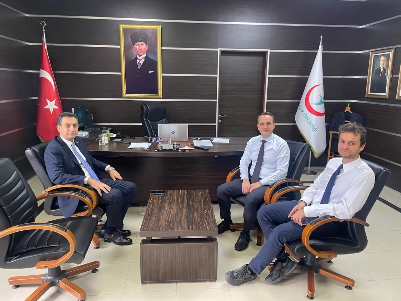 Pamukova Belediye Başkanından Sakarya Üniversitesi Eğitim ve Araştırma Hastanesi'ne Ziyaret