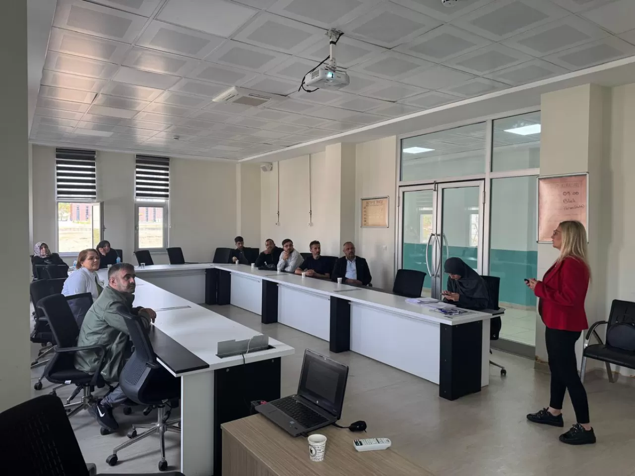 Batman'da Sağlıklı Hayat Merkezi'nde Sağlıklı Yaşam Eğitimi Verildi