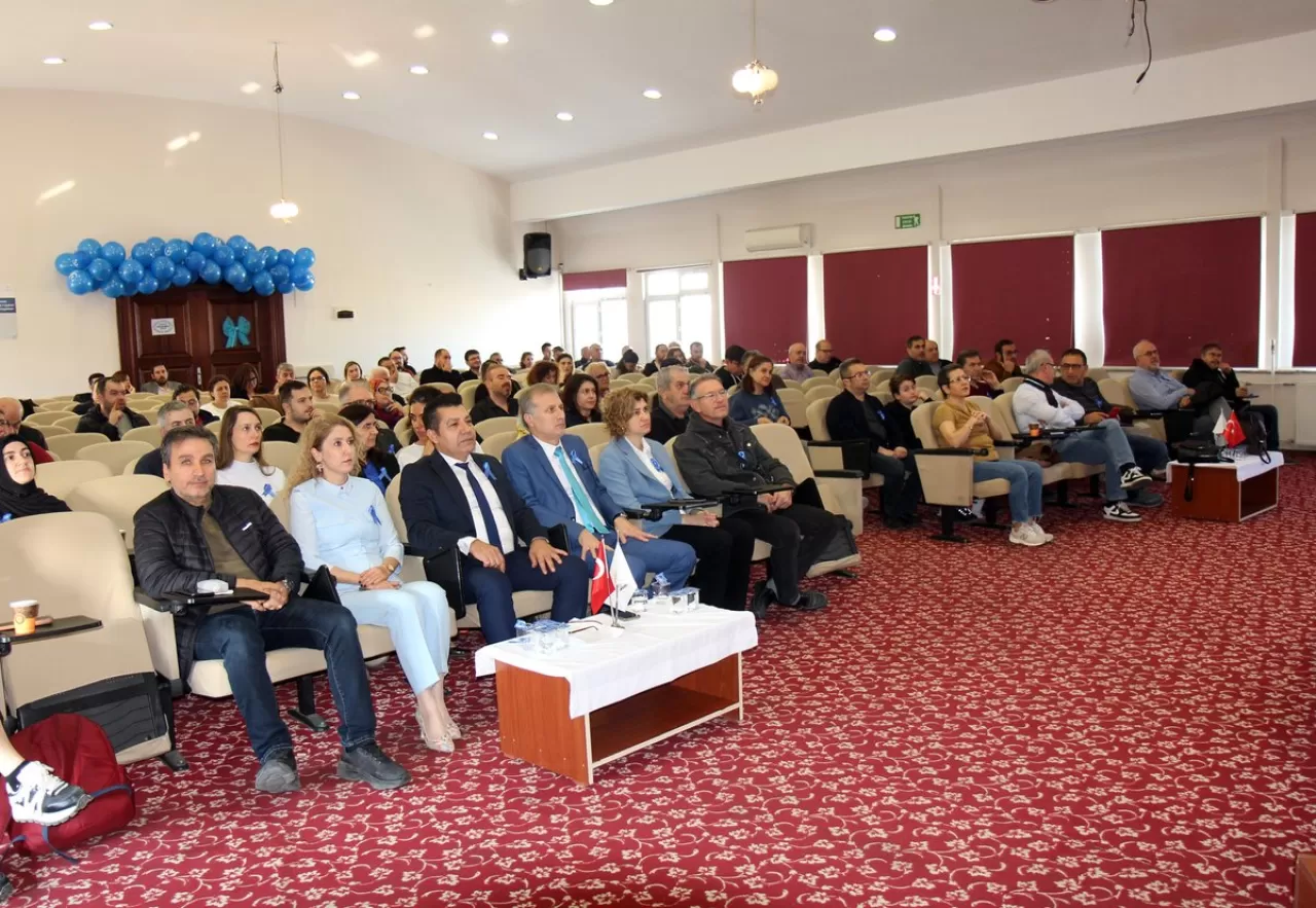 Denizli'de Aile Hekimlerine Yönelik Diyabet Eğitimi Düzenlendi