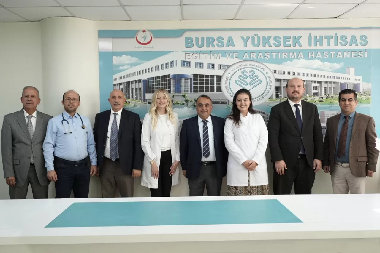 Bursa Yüksek İhtisas'tan İki Yeni Aile Hekimi Uzmanı