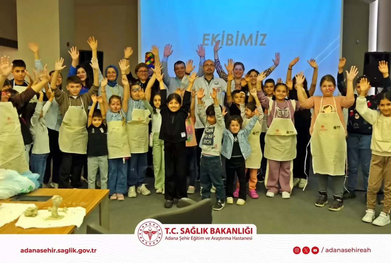 Adana'da 14 Kasım Dünya Diyabet Günü'nde Farkındalık Etkinlikleri Düzenlendi