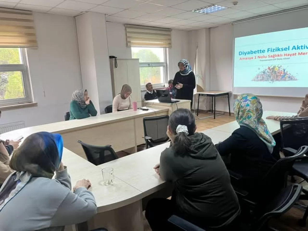 Amasya'da Sağlık Çalışanlarına Diyabetle Mücadelede Eğitim