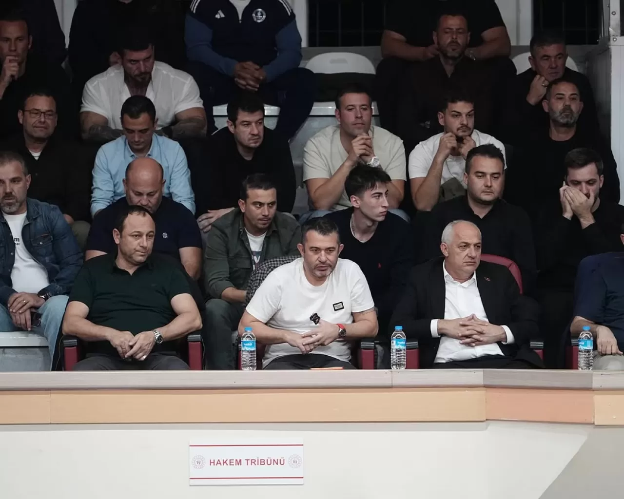 Teksüt Bandırmaspor Yönetimi, Kocaeli Kağıtspor Maçını Tribünde Takip Etti