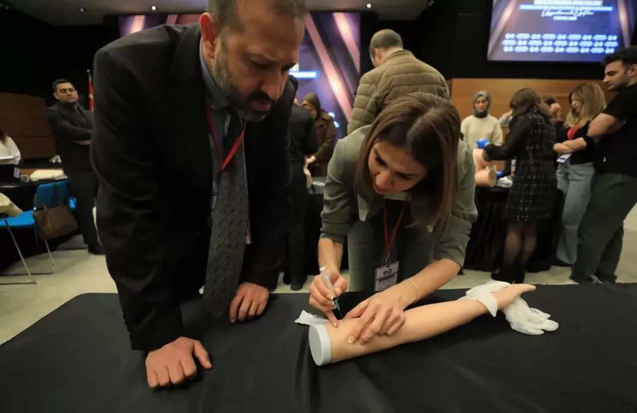 Sağlık-Sen'den Hemşirelere Yönelik Malpraktis Eğitimi