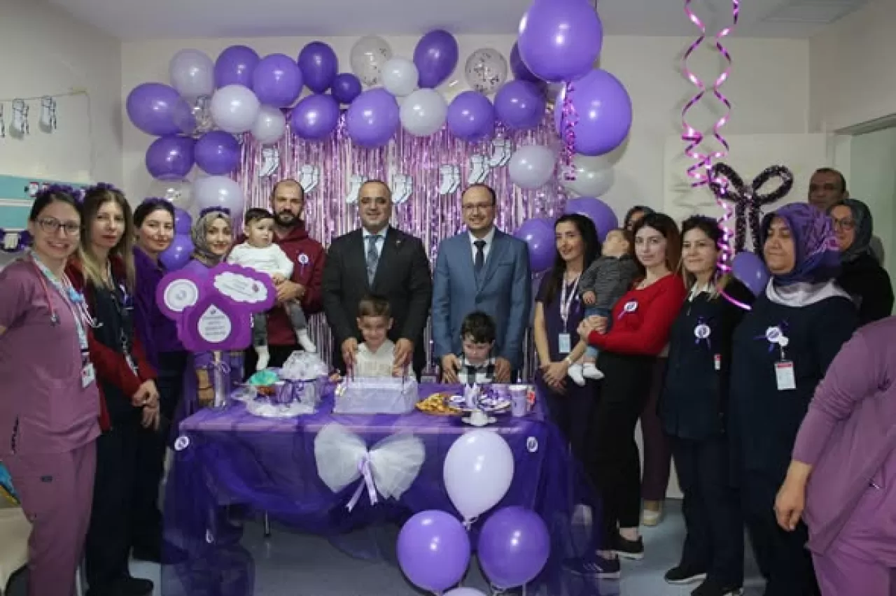 Kırıkkale'de Dünya Prematüre Günü'nde Anlamlı Farkındalık Etkinliği