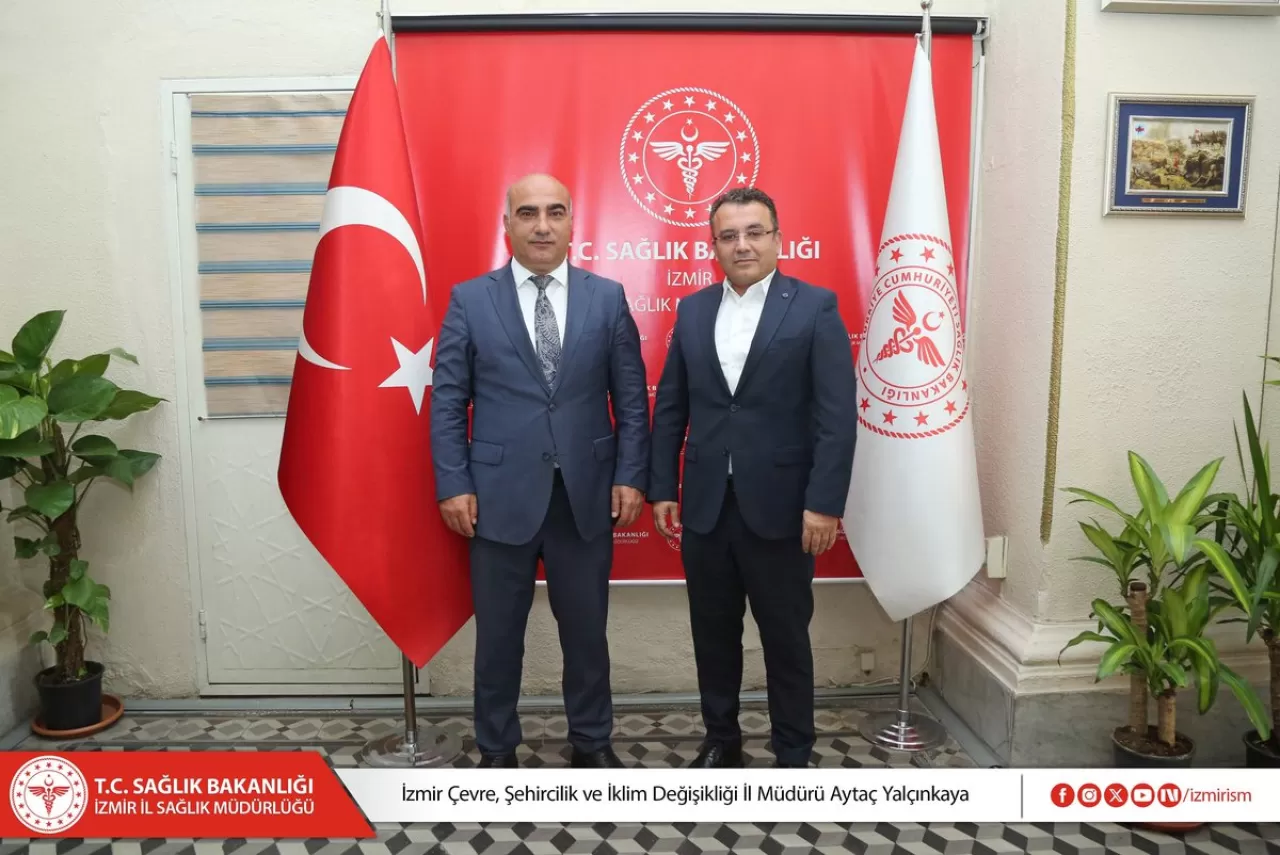 İzmir Çevre Şehircilik ve İklim Değişikliği İl Müdürü, İl Sağlık Müdürü'nü Ziyaret Etti
