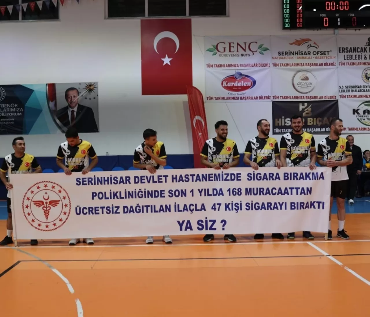 Serinhisar'da Sağlıklı Yaşam Vurgulu Voleybol Turnuvası Düzenlendi