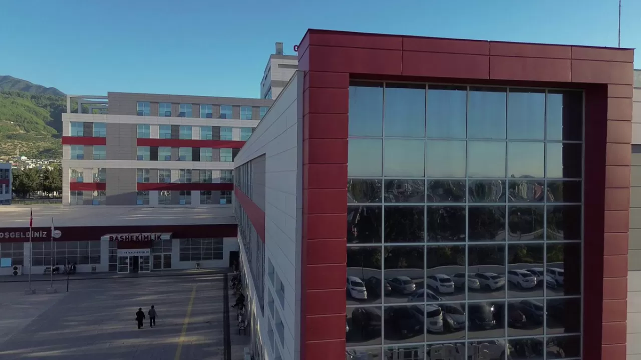 Osmaniye'de Mucizevi Kurtuluş: 28 Haftalık Bebek 5,5 Aylık Yaşam Mücadelesini Kazandı