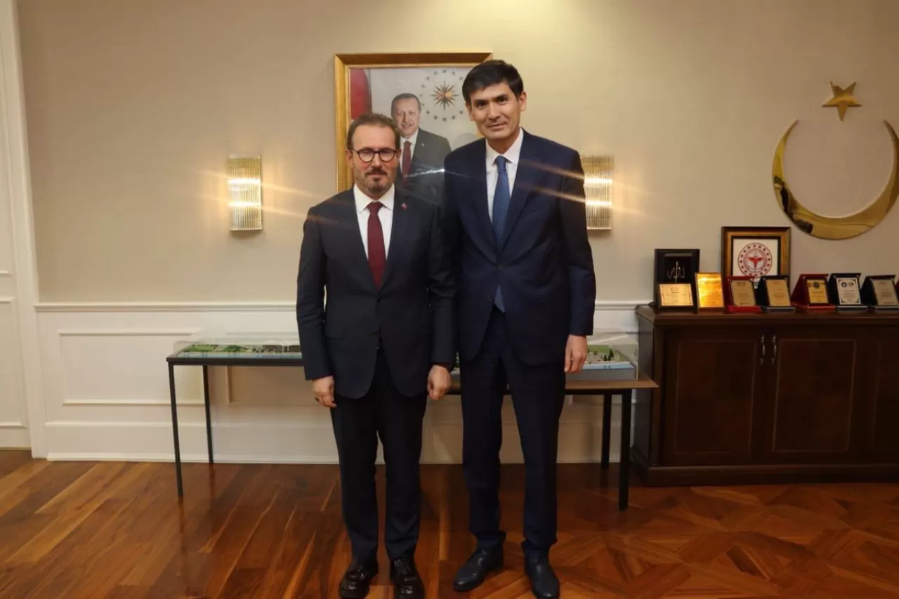 Kazakistan ve Türkiye Sağlıkta Dijital Dönüşüm İş Birliğini Görüştü