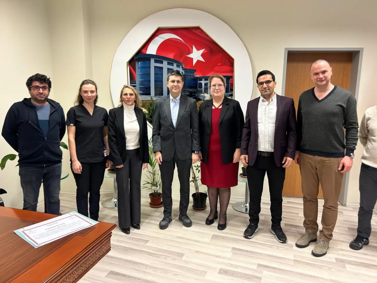 Kırklareli'ne Robotik Cerrahi Ziyareti: Koç Üniversitesi'nden Prof. Dr. Emre Balık Hastanede