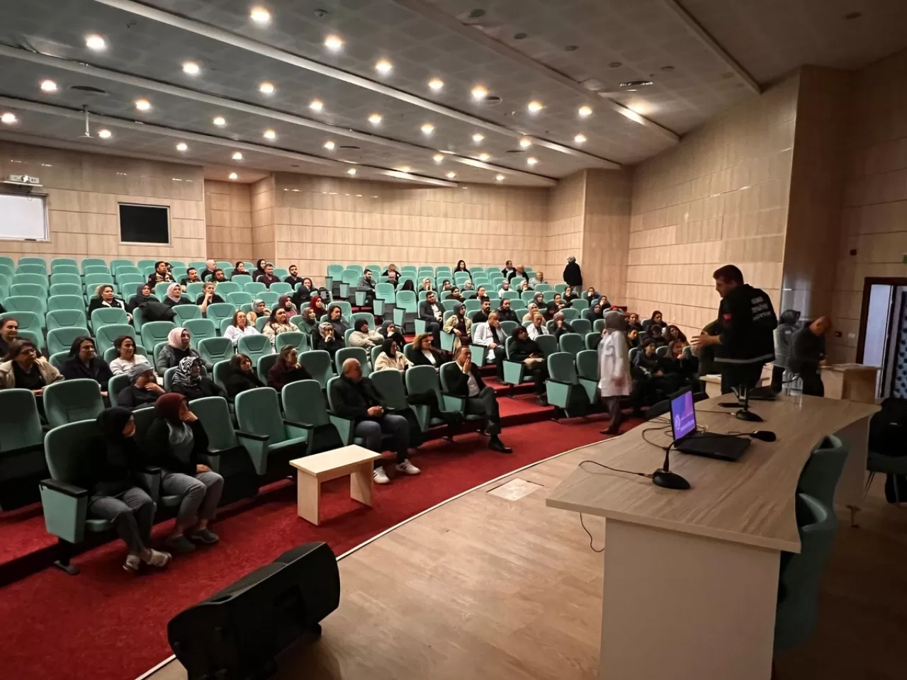 Sivas Numune Hastanesi Personeline Yangın ve Tahliye Eğitimi Verildi