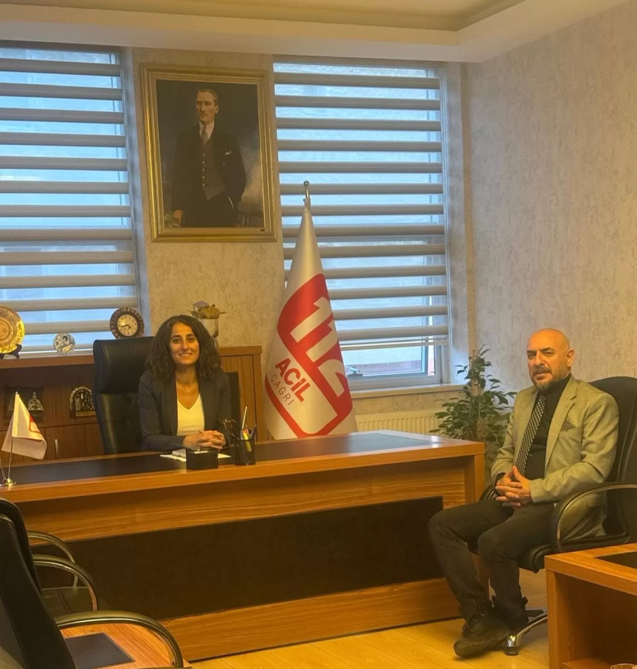 Hozat İlçe Devlet Hastanesi Müdürü Metin Akkoç, Tunceli 112 Acil Çağrı Merkezi'ni Ziyaret Etti