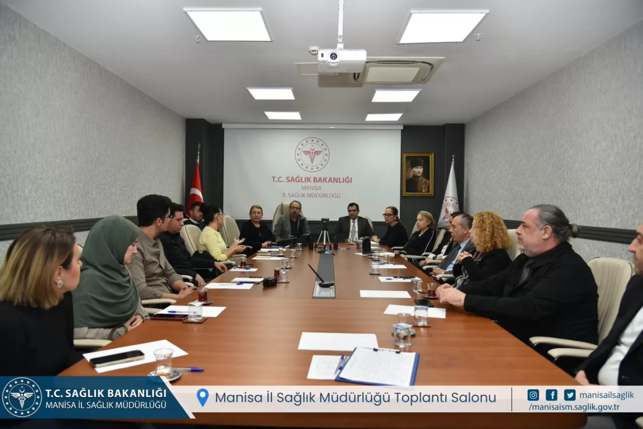 Manisa'da Sağlık Çalışanlarına Yönelik Adli Süç ve İş Birliği Toplantısı