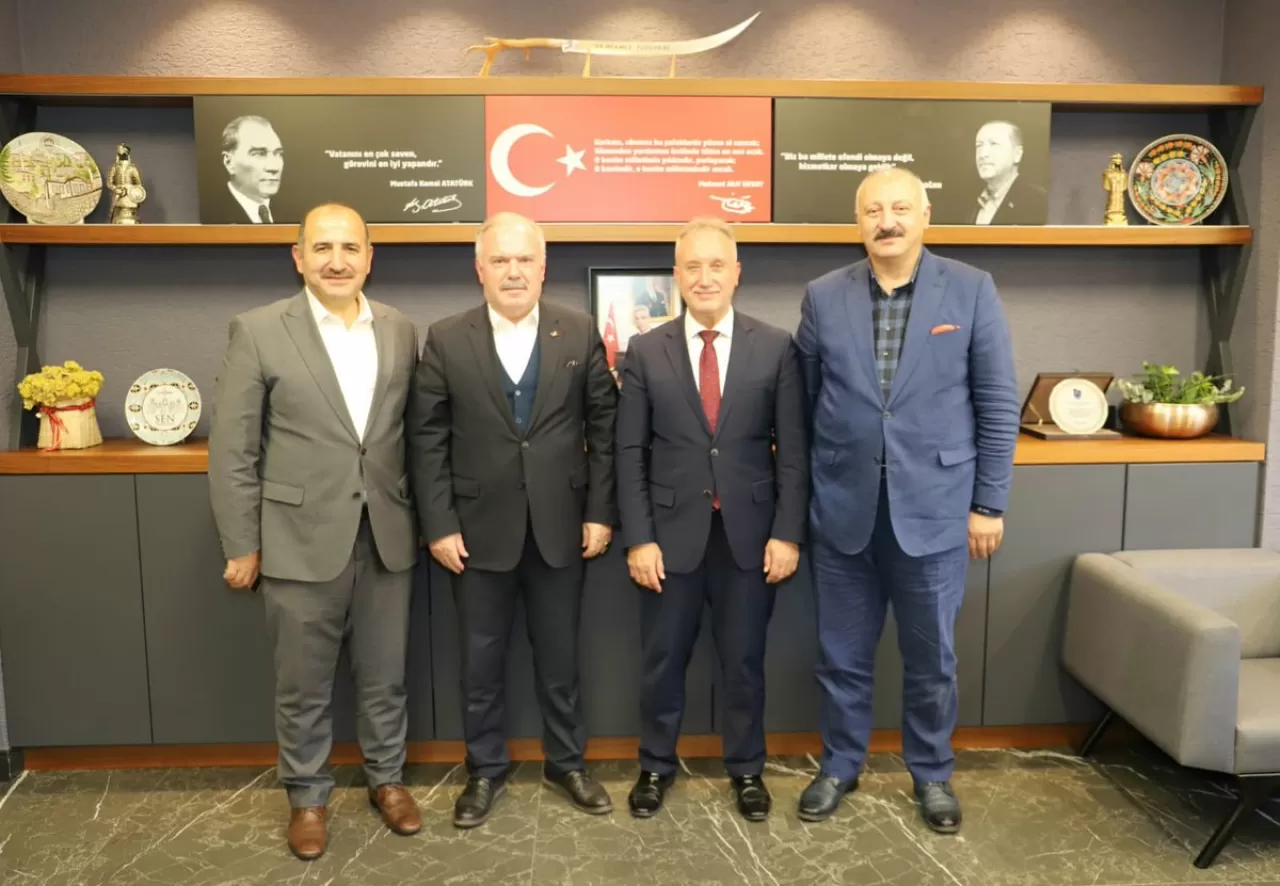 Trabzon'da Belediye Başkanları ve Cumhuriyet Başsavcısı İl Sağlık Müdürlüğü'nde