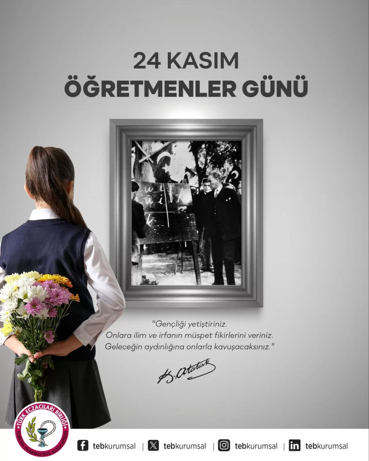 Türkiye'de Öğretmenler Günü Coşkuyla Kutlanıyor