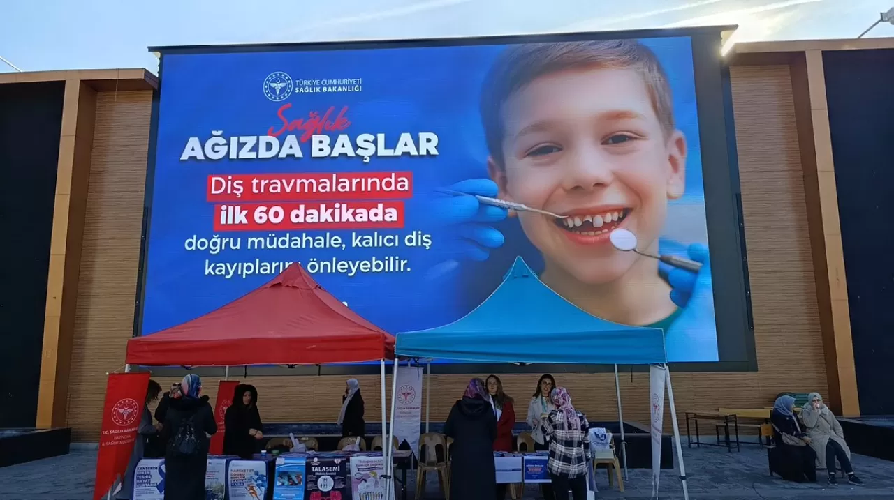 Erzincan'da Ağız ve Diş Sağlığı Haftası Etkinlikleri Düzenlendi