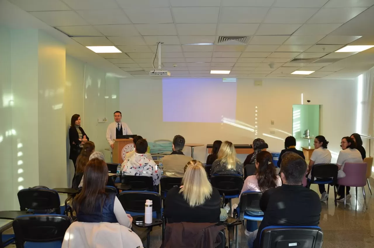 Balıkesir Atatürk Şehir Hastanesi'nde Ameliyathane Hemşireliği Eğitimi Başladı