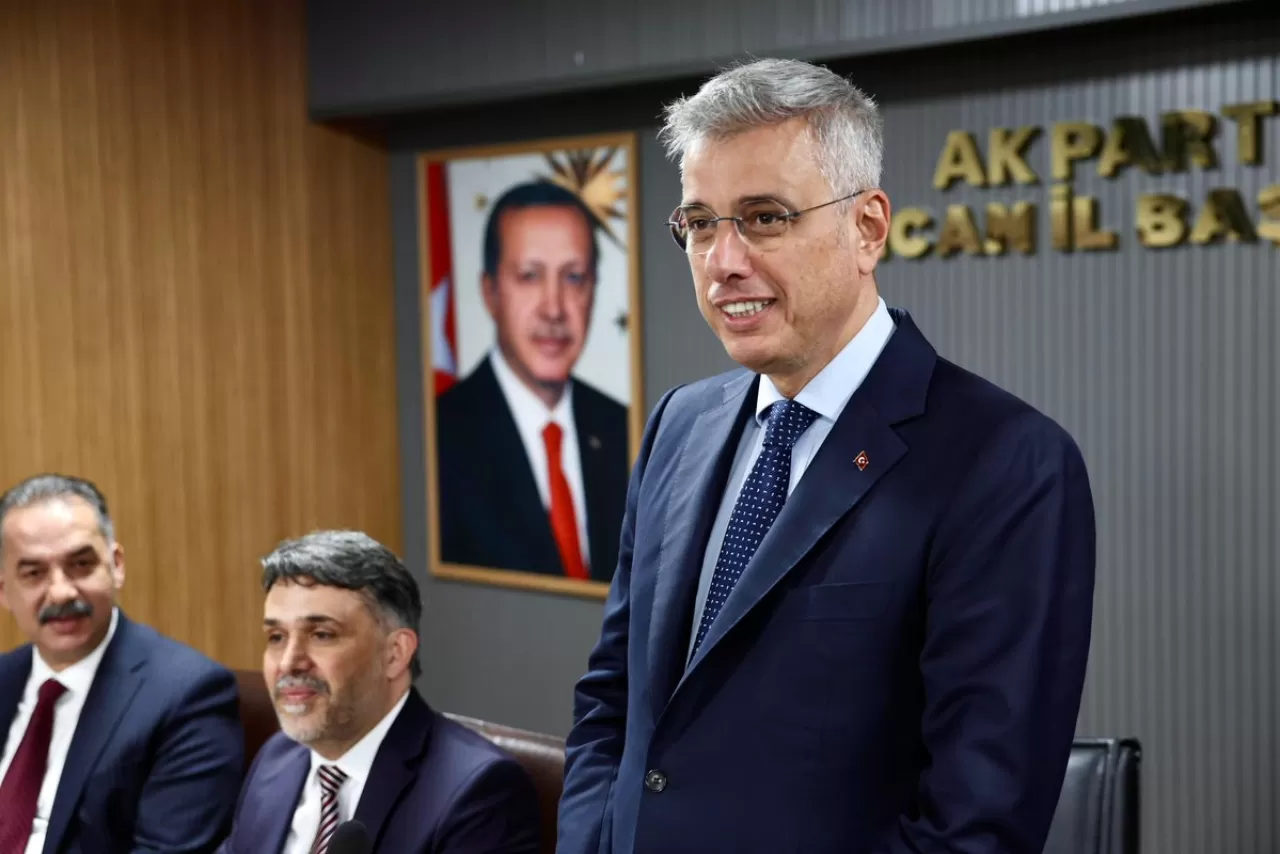 Sağlık Bakanı Memişoğlu, Erzincan'da Sağlık Yatırımlarını Değerlendirdi