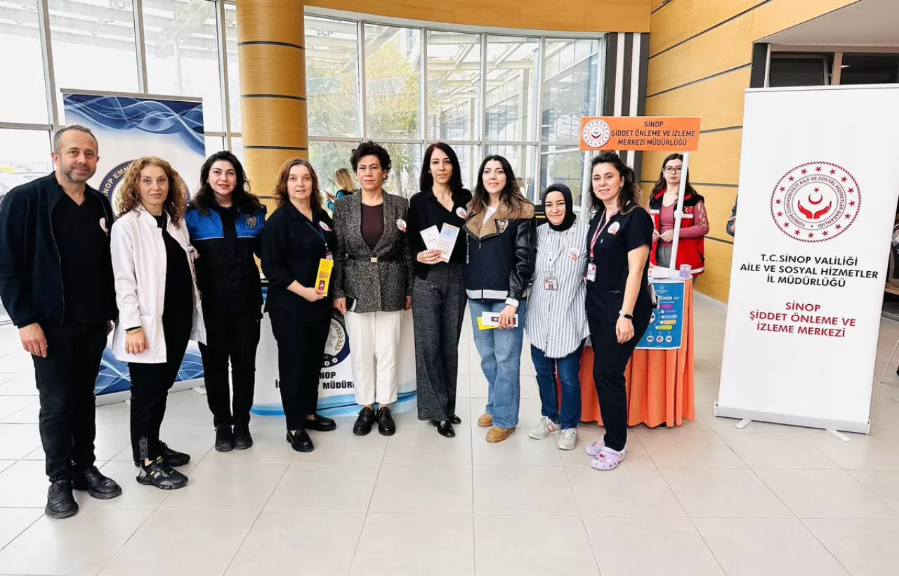 Sinop'ta Kadına Yönelik Şiddetle Mücadele İçin Farkındalık Etkinliği Düzenlendi
