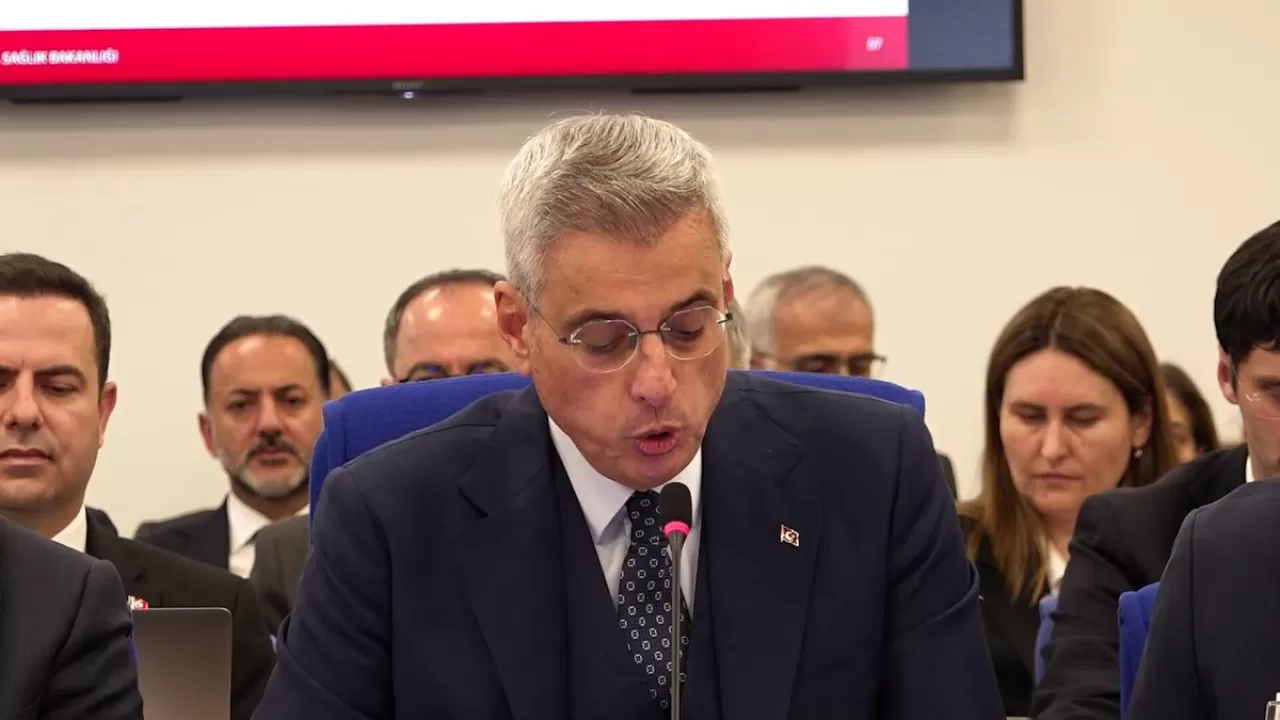 Sağlık Bakanı Memişoğlu, TBMM Plan ve Bütçe Komisyonu'nda Hastane Gelişim Projelerini Anlattı