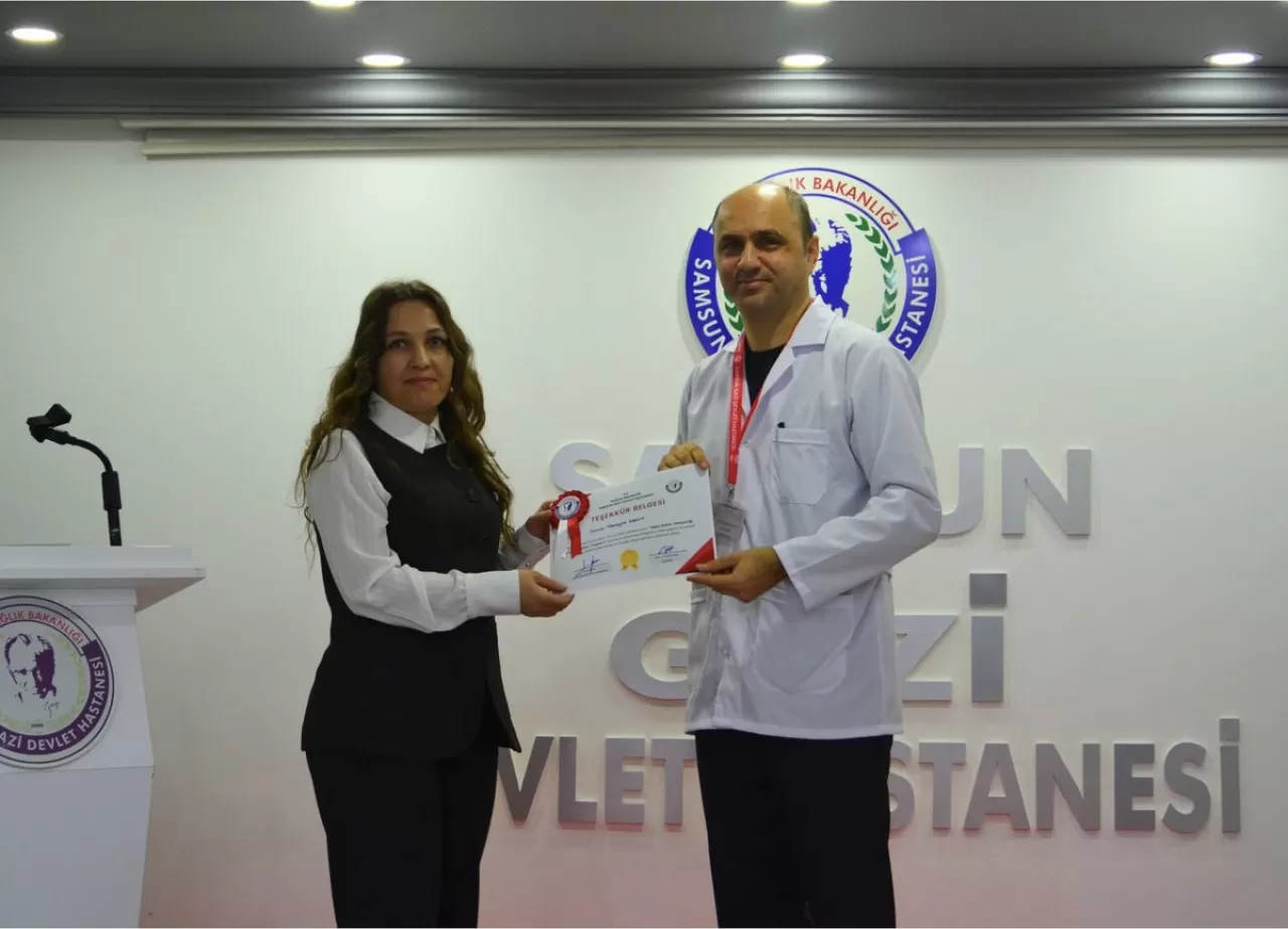 Samsun Gazi Devlet Hastanesi Yönetiminde Sağlık Bakım Hizmetleri Müdürü Katılımı