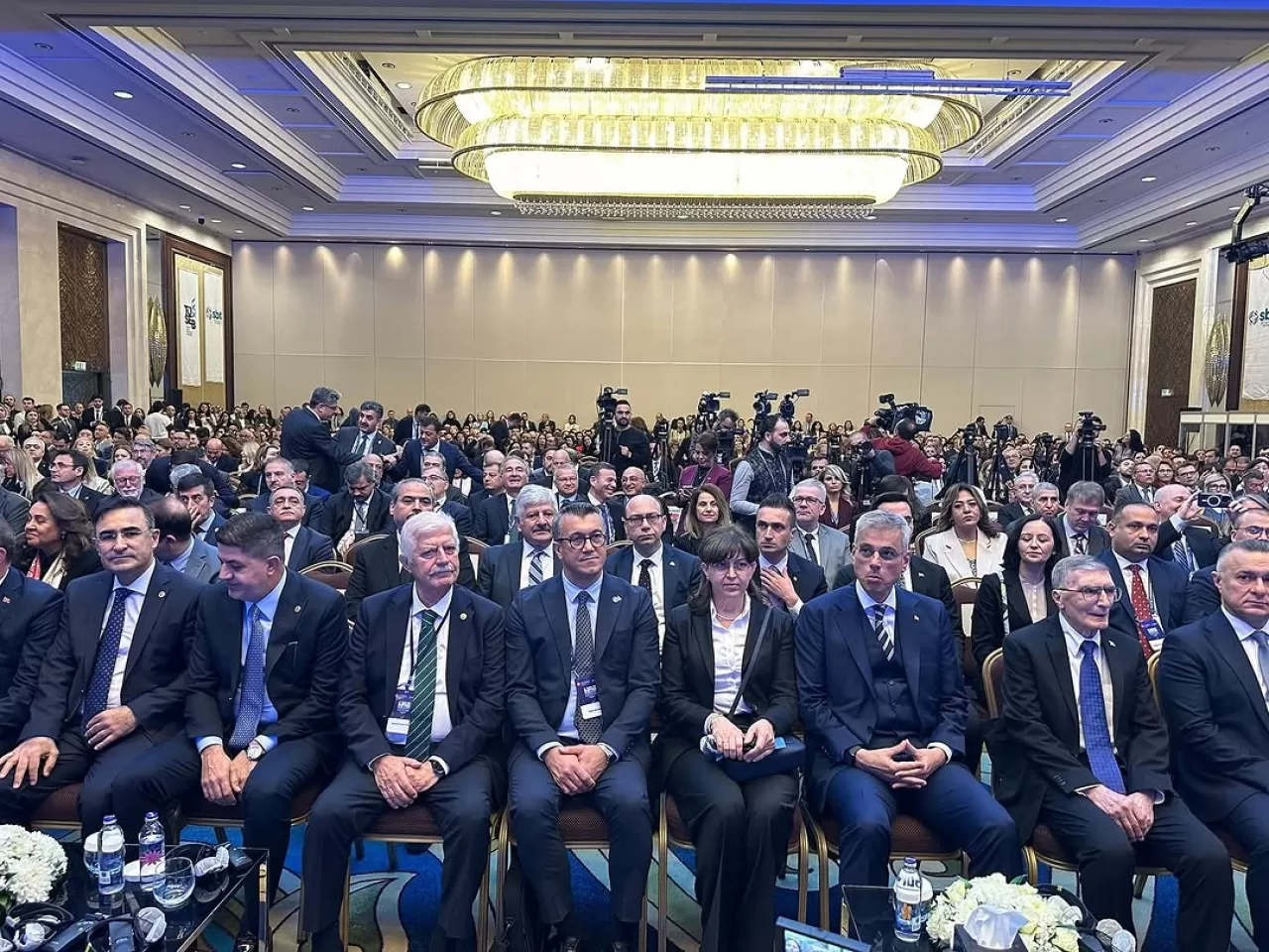 11. Türk Tıp Dünyası Kurultayı Ankara'da Gerçekleşti