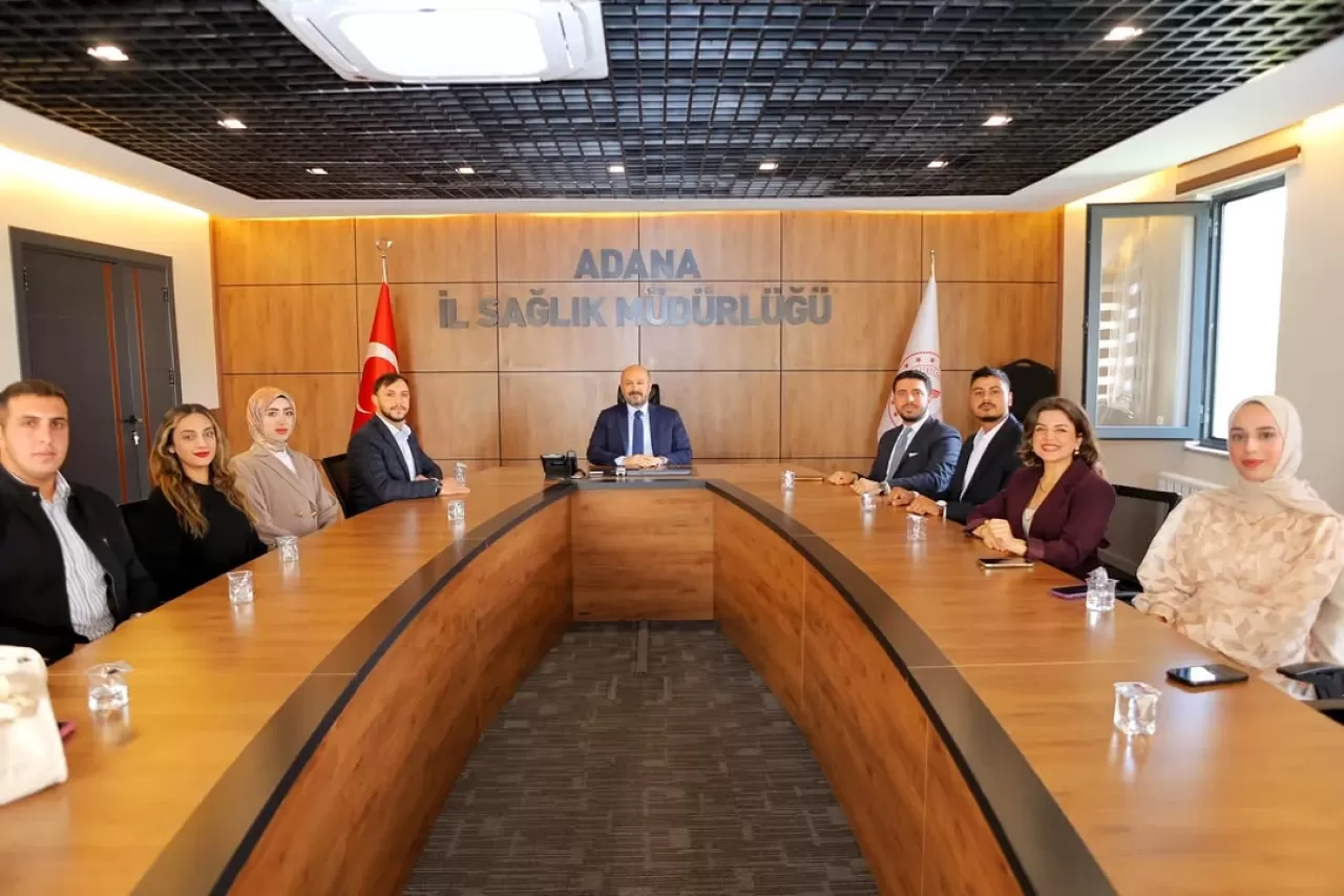 Adana İl Sağlık Müdürü Halil Nacar, AK Parti Yüreğir Gençlik Kollarını Ağırladı