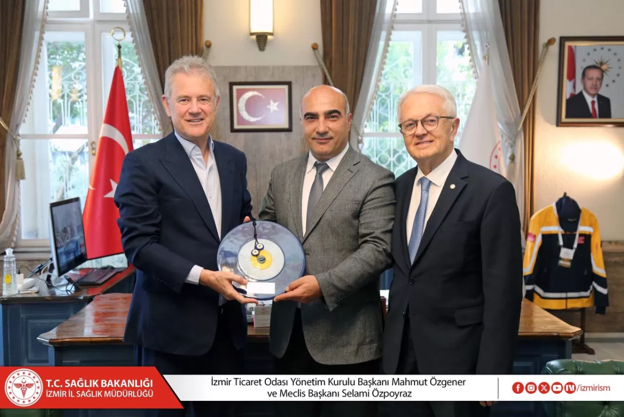 İzmir Ticaret Odası Yönetimi, İl Sağlık Müdürü Ayhan Kul'u Ziyaret Etti