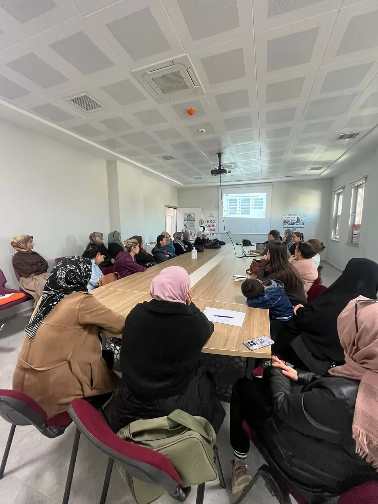 İnegöl'de Halkın Sağlık Okuryazarlığı Güçleniyor: SAHA Akademisi Projesi