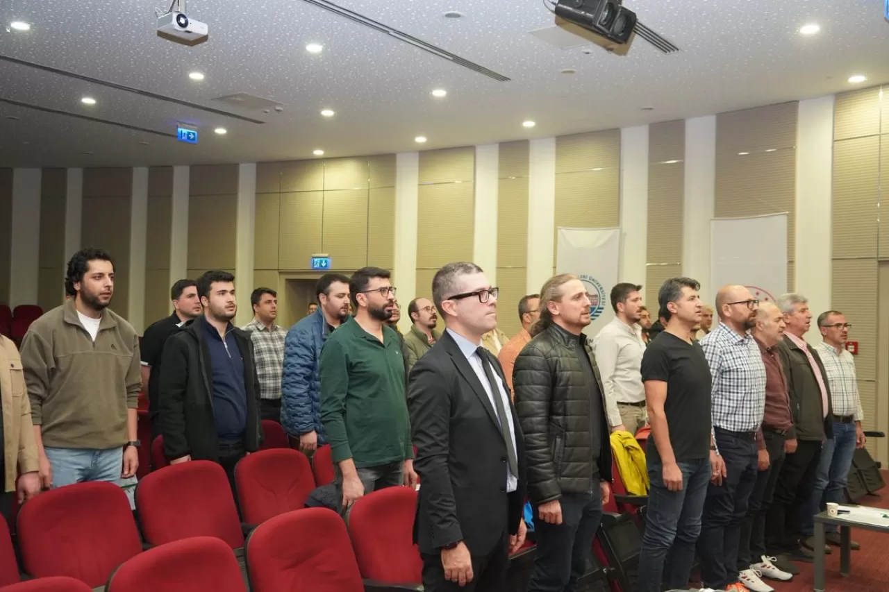 Kayseri Şehir Hastanesi'nde Ortopedi ve Travmatoloji Eğitim Toplantısı Düzenlendi