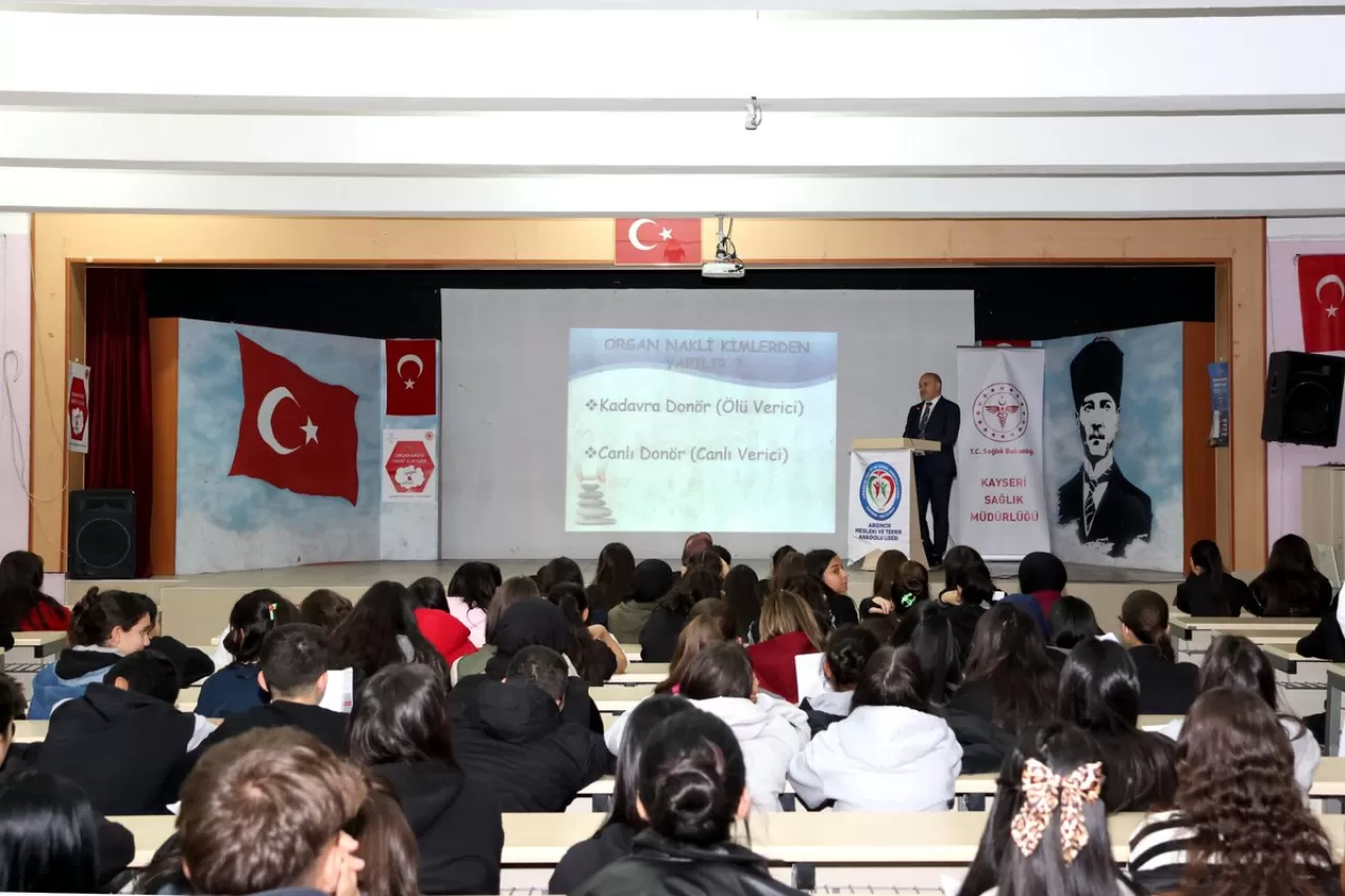 Kayseri'de Meslek Lisesinde Organ Bağışı Farkındalık Etkinliği Gerçekleştirildi