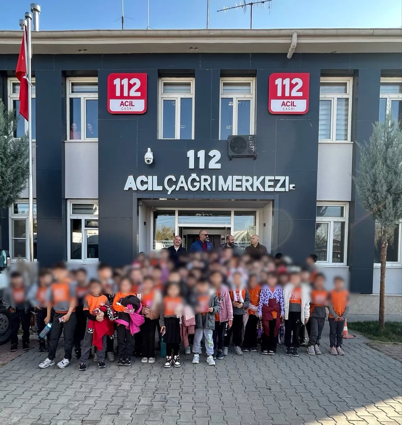 Aksaray'da Minik Öğrenciler 112 Acil Çağrı Merkezi'ni Ziyaret Etti
