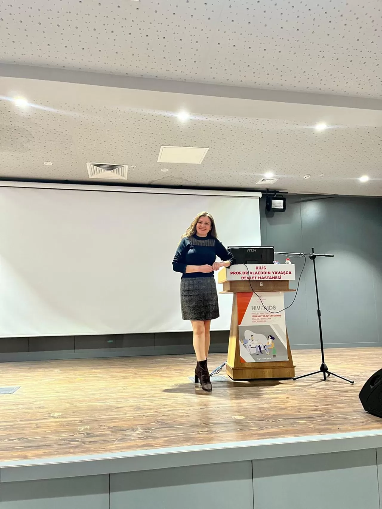 Kilis'te Sağlık Çalışanlarına AIDS Farkındalık Eğitimi