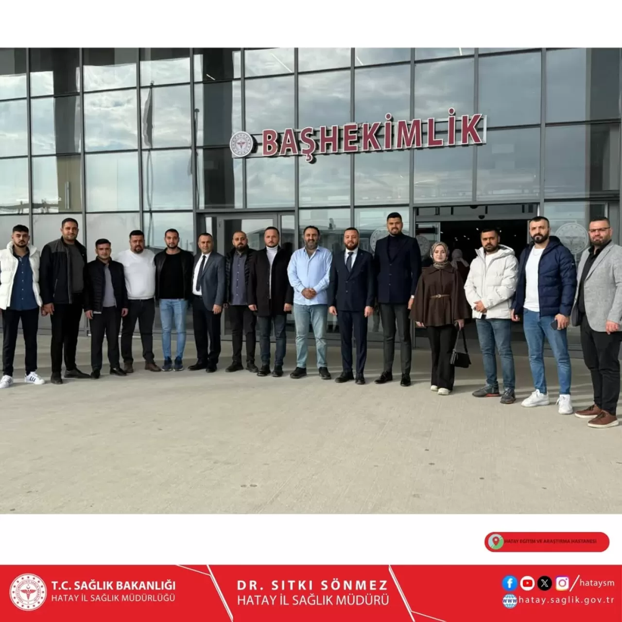 AK Parti Hatay Gençlik Kolları, Hastane Başhekimi'ne Hayırlı Olsun Ziyareti Gerçekleştirdi