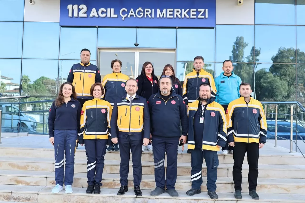 Aydın İl Sağlık Müdürü, Acil Sağlık Hizmetleri Haftası'nda 112 Çağrı Merkezi'ni Ziyaret Etti