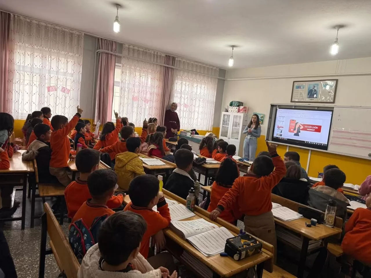 Bitlis'te Çocuk Sağlığı ve Hijyen Eğitimleri Başladı